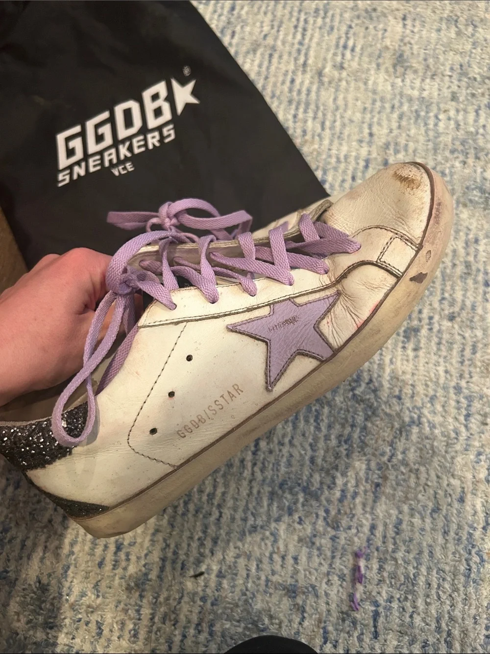 Purple star golden goose superstar with black glitter - Picture 5 of 6